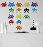Vinilo Space Invaders Color