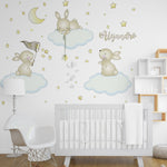 Vinilo infantil conejos nubes estrellas luna nombre personalizado