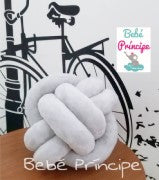 Cojín Nudo Unicolor Balón Decorativo Infantil Blanco